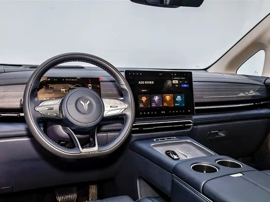 Voyah Auto Voyah Dreamer 2026 PHEV Qiankun Pro фото 23