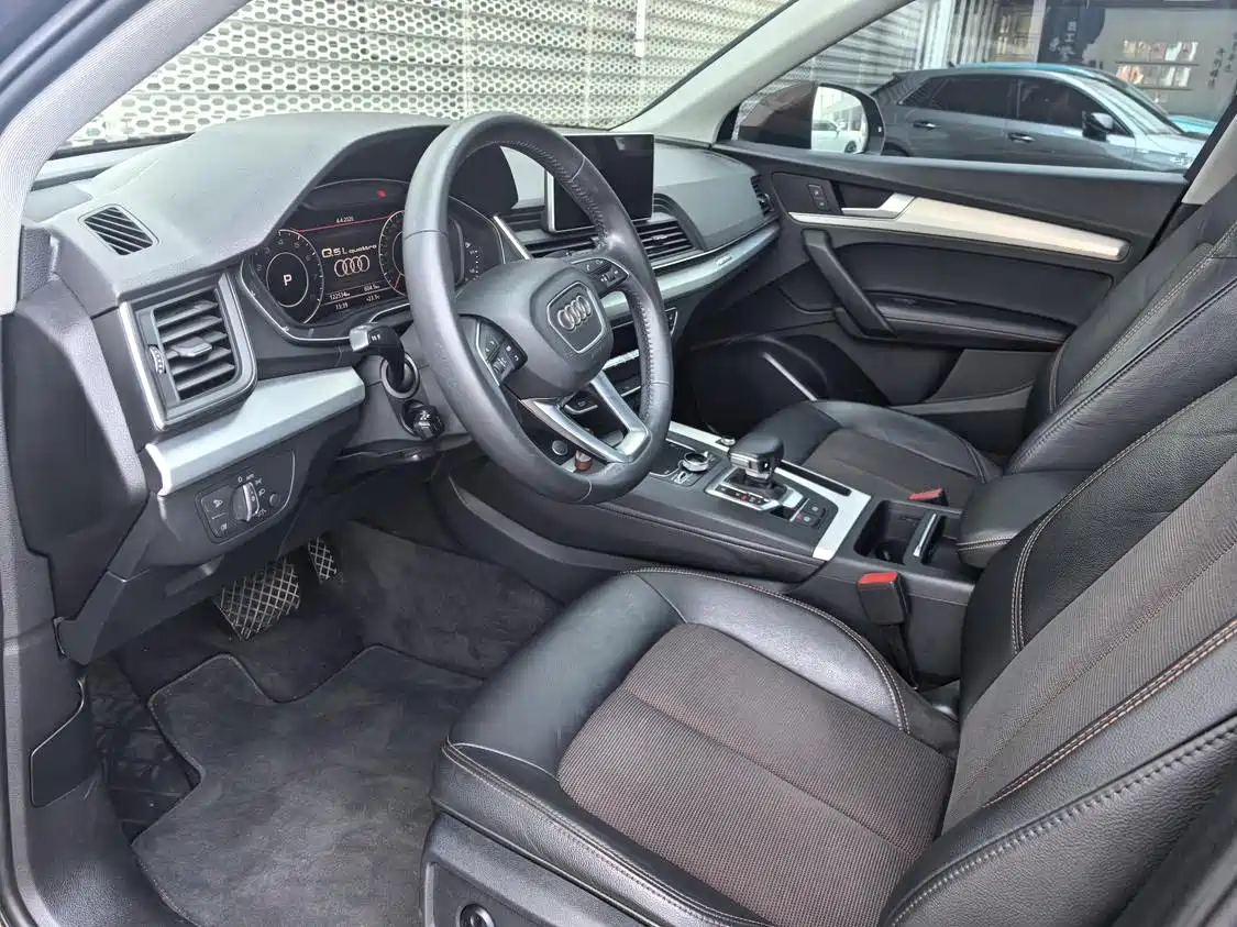 Audi Q5L 2018 40 TFSI Premium Fashion China VI фото 10