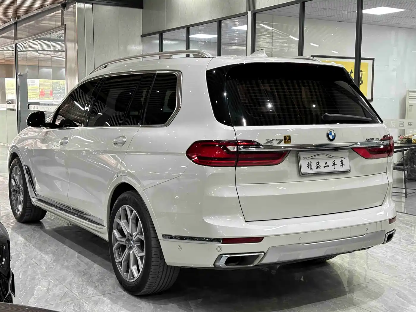 BMW X7 2019 xDrive40i Leading Luxury Package фото 6