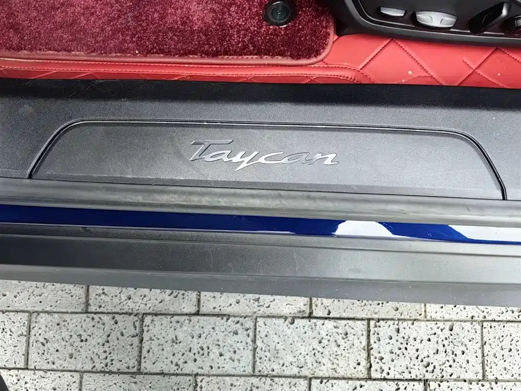 Porsche Taycan 2020 Taycan фото 19