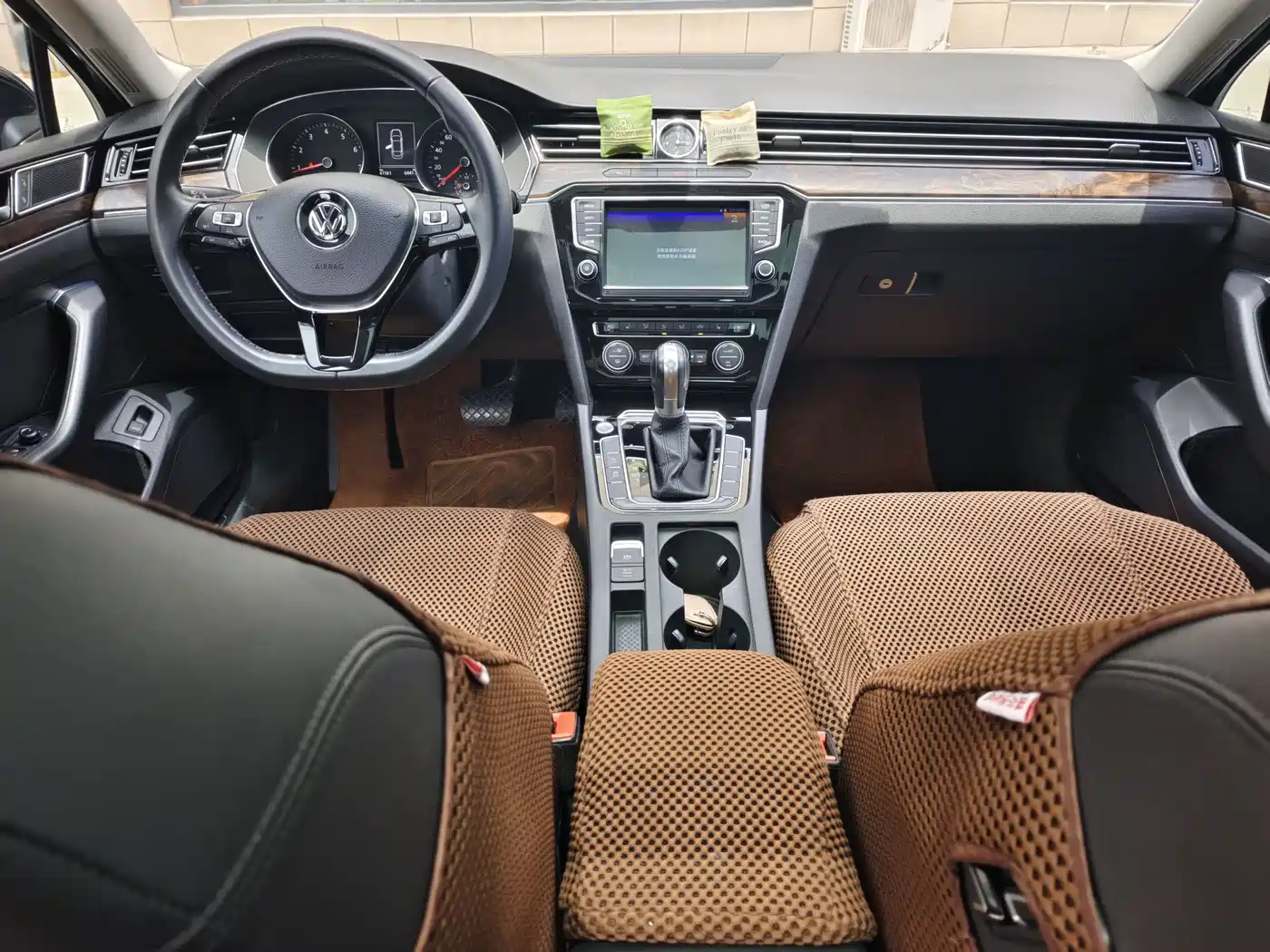 Volkswagen Magotan 2017 330TSI DSG Luxury фото 13