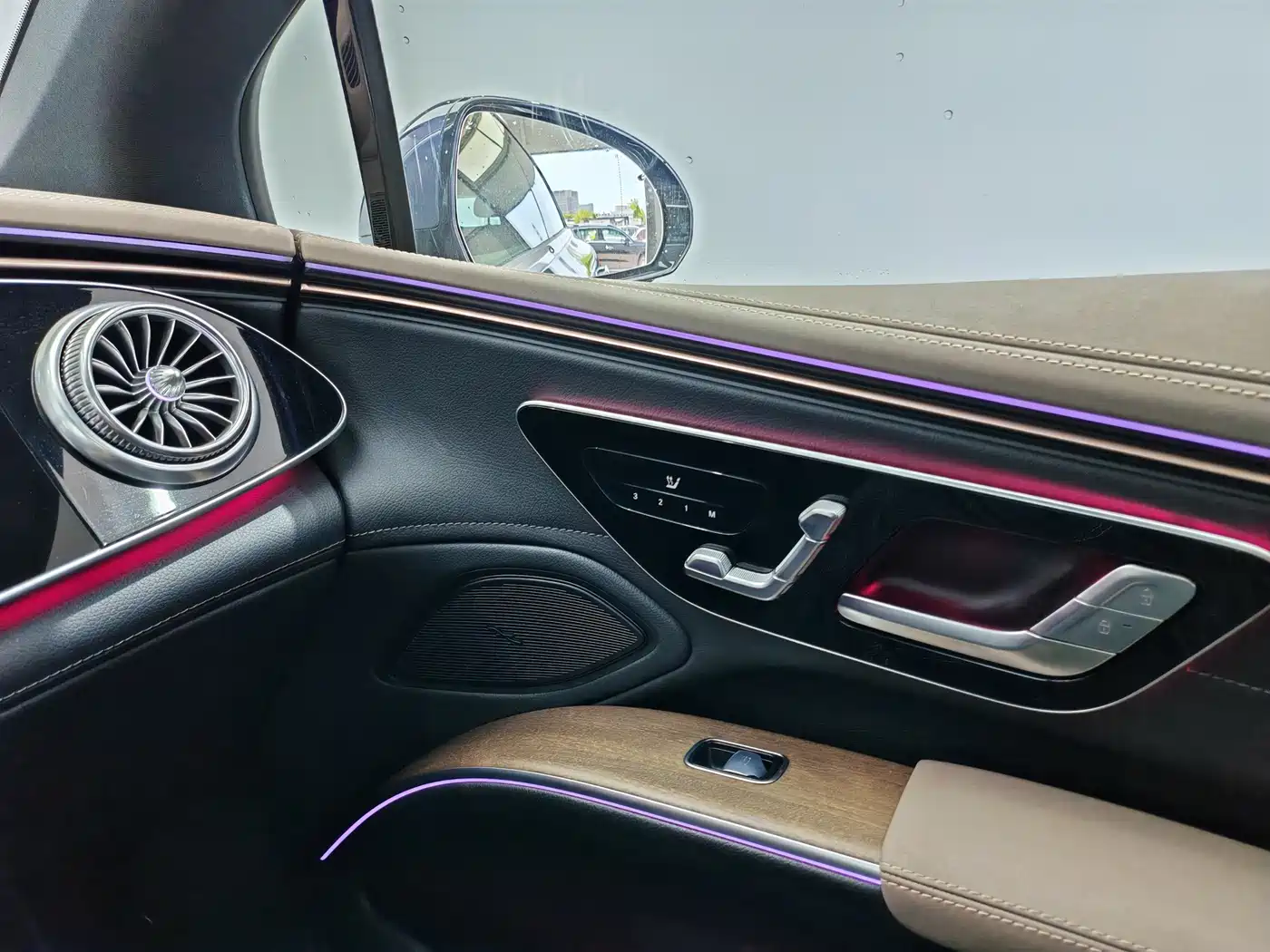 Mercedes-Benz EQS 2022 450+ Pioneer Edition фото 17