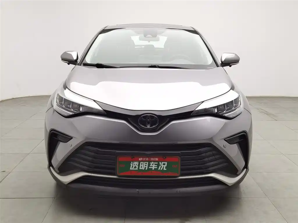 Toyota IZOA 2021 2.0L Yixiang Edition фото 3