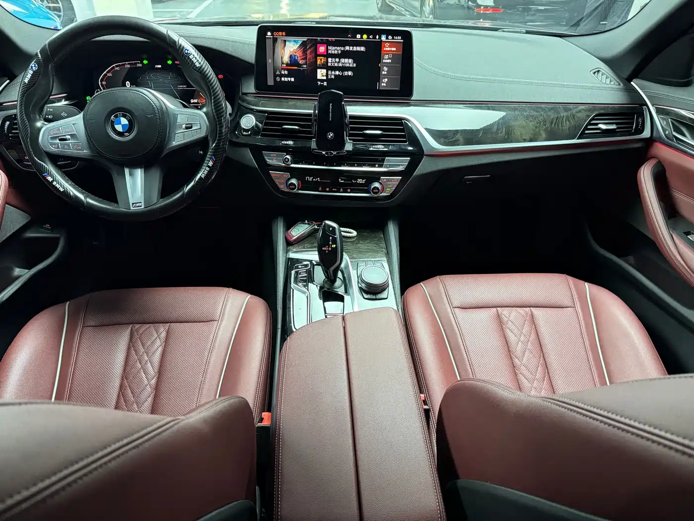 BMW 5 Series 2022 Model Second Facelift 525Li M Sport Package фото 10