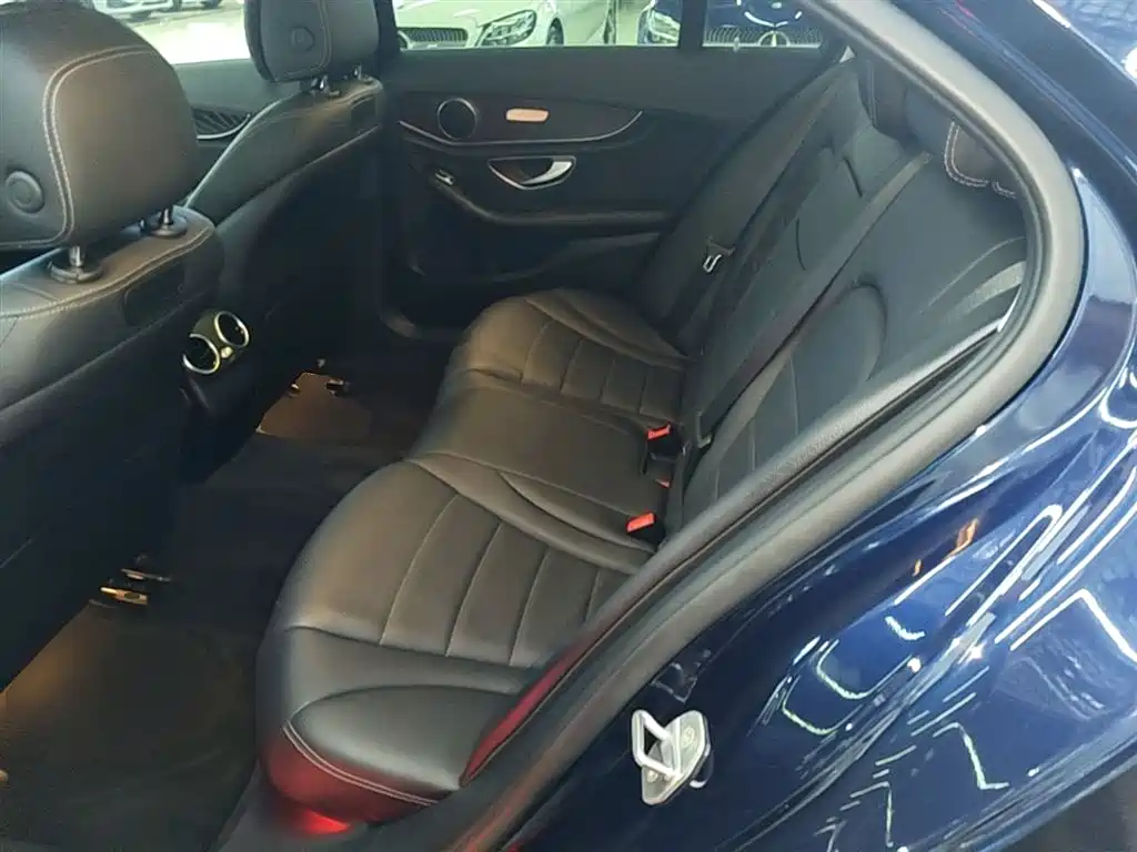 Mercedes-Benz C-Class 2017 C 200 L Sport фото 13