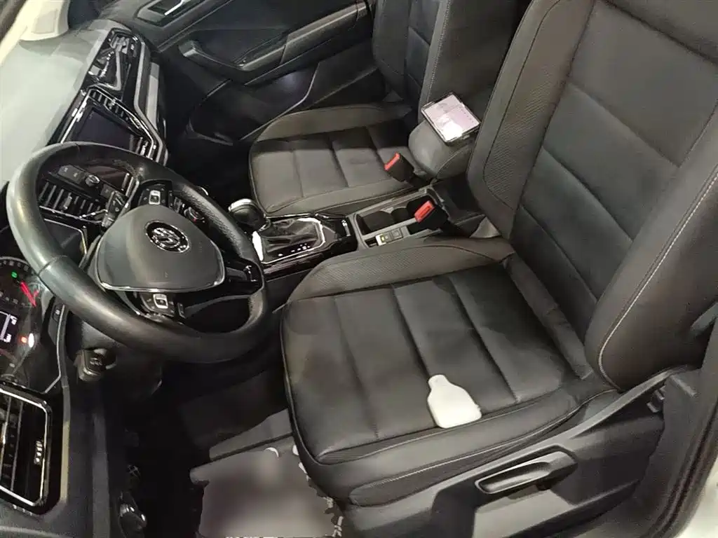 Volkswagen T-ROC 2019 280TSI DSG 2WD Comfort Version China VI фото 15