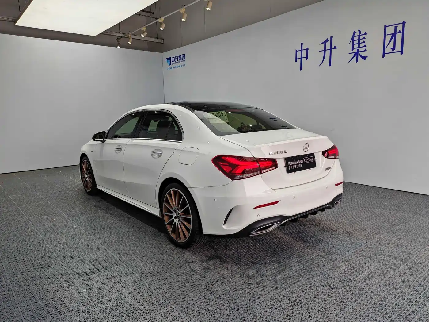 Mercedes-Benz A-Class 2019 A 200 L Sport Sedane Pioneer Special Edition фото 4