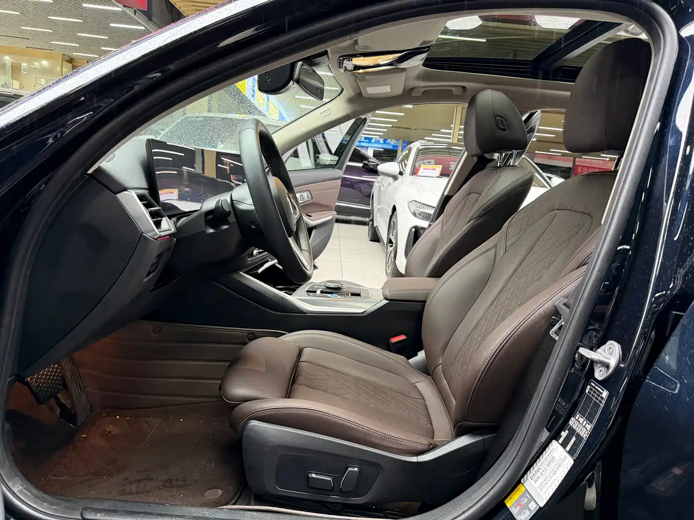 BMW i3 2023 2024 eDrive 40 L Shadow Night Package