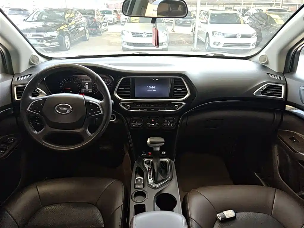 GAC Trumpchi Trumpchi GS4 2017 235T Automatic 2WD Luxury Smart Connected Edition фото 10