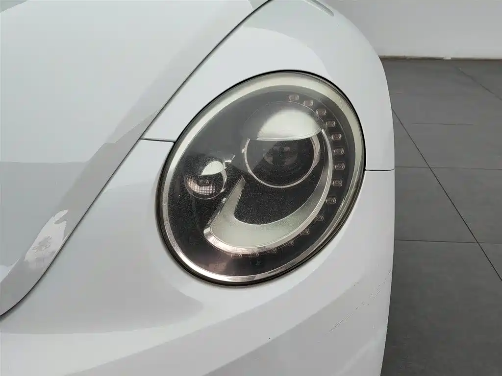 Volkswagen Beetle 2014 1.2TSI Fashion Edition фото 7