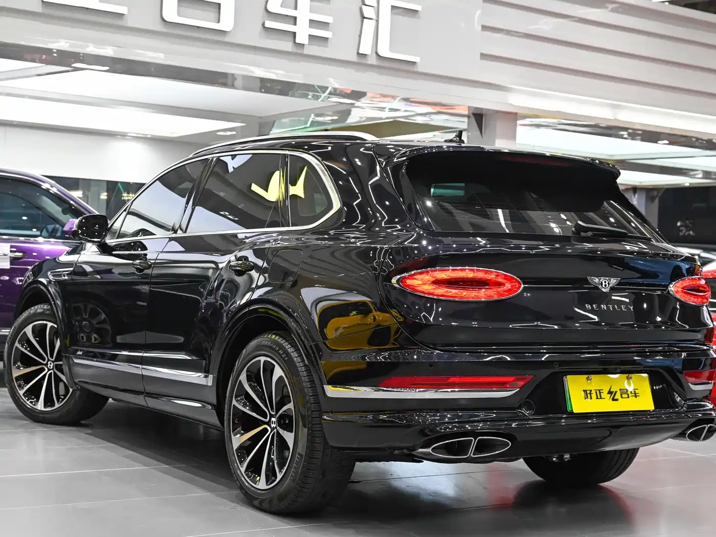 BENTLEY TIMYUE PLUG-IN HYBRID
