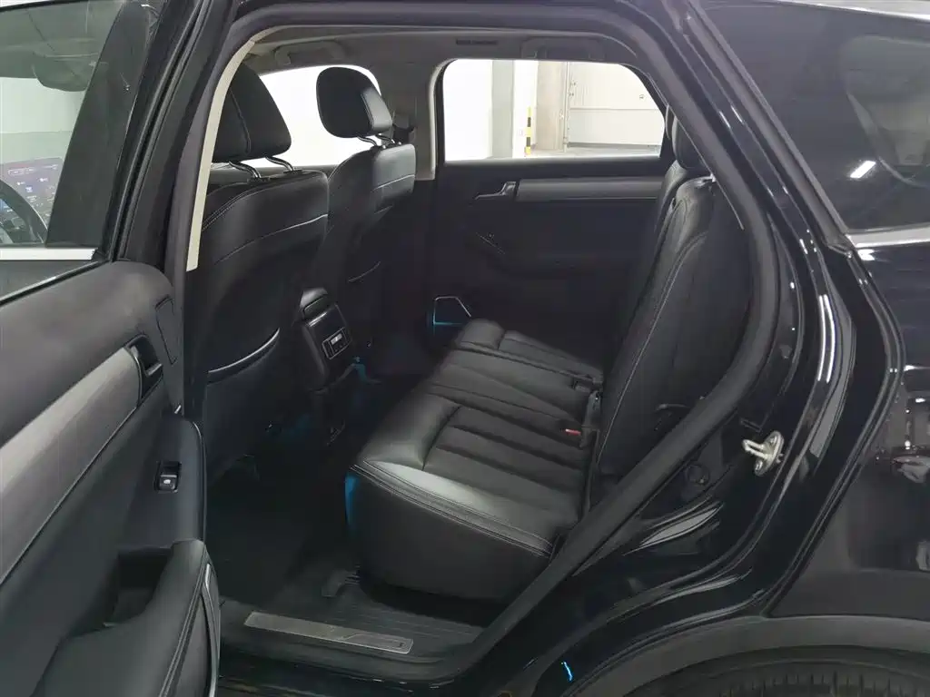 BYD Tang 2018 2.0T Automatic Smart Connection Noble Edition 7-Seater China V фото 15