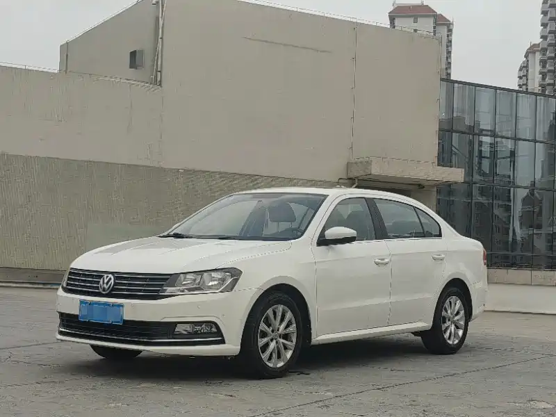 Volkswagen Lavida 2015 230TSI DSG Comfort Edition