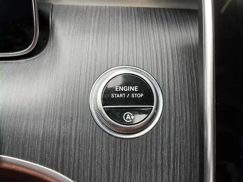Mercedes-Benz C-Class 2022 C 200 L Sport Version фото 4
