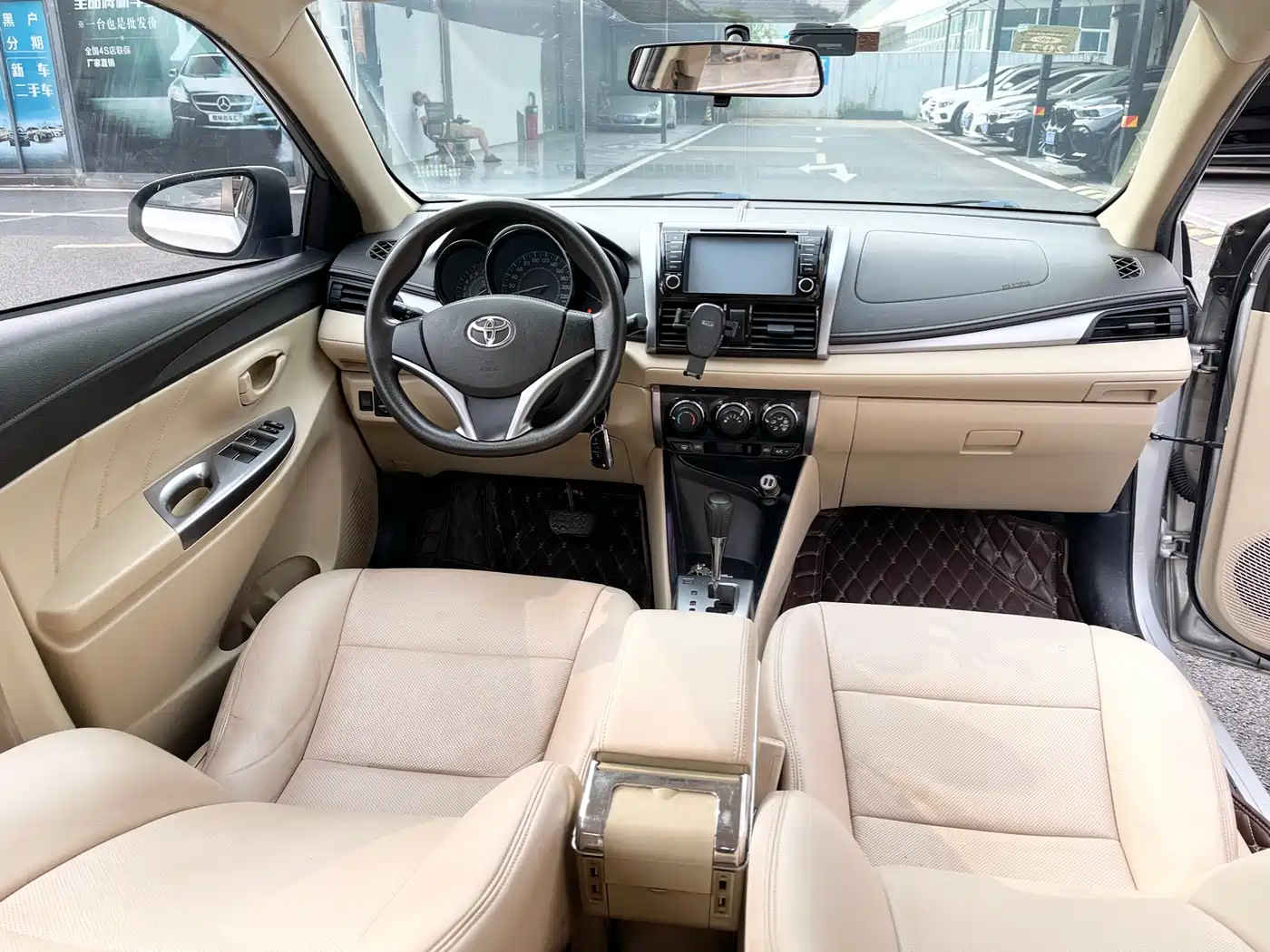 Toyota Vios 2014 1.5L Automatic Smart Edition фото 29