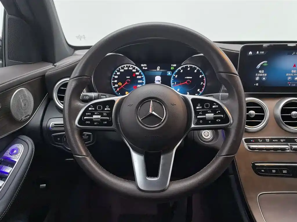 Mercedes-Benz GLC 2022 Facelift GLC 300 L 4MATIC Dynamic Collector's Edition фото 11