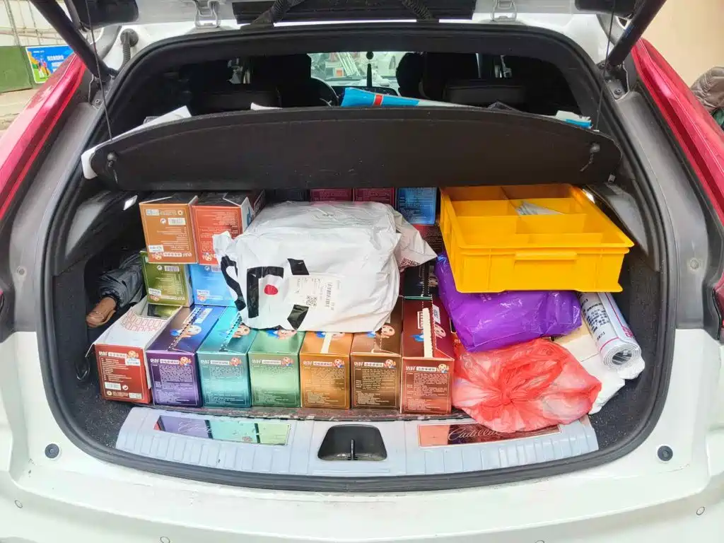 Photo 13 - Cadillac XT4