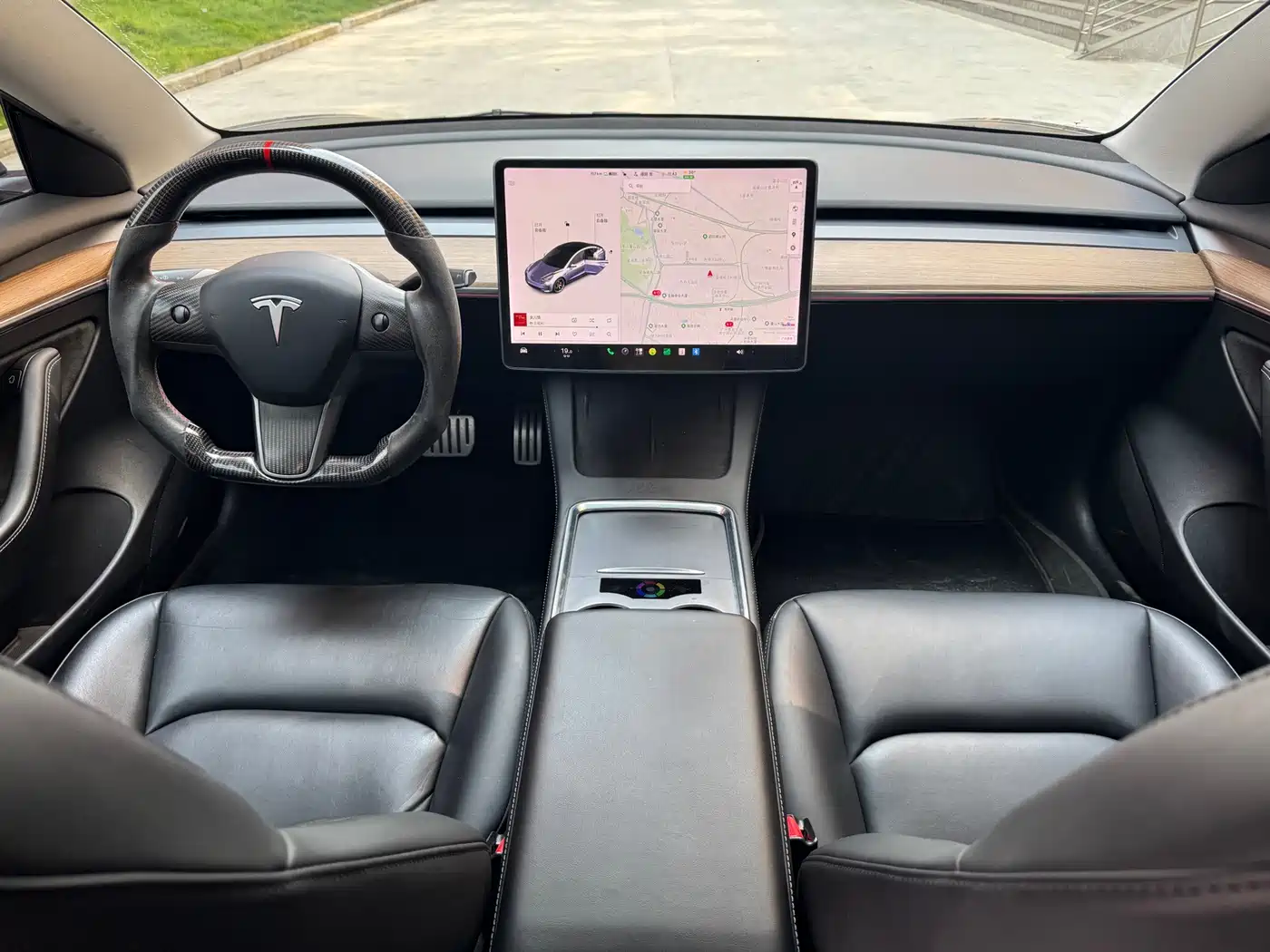 Фото 9 - Tesla Model 3