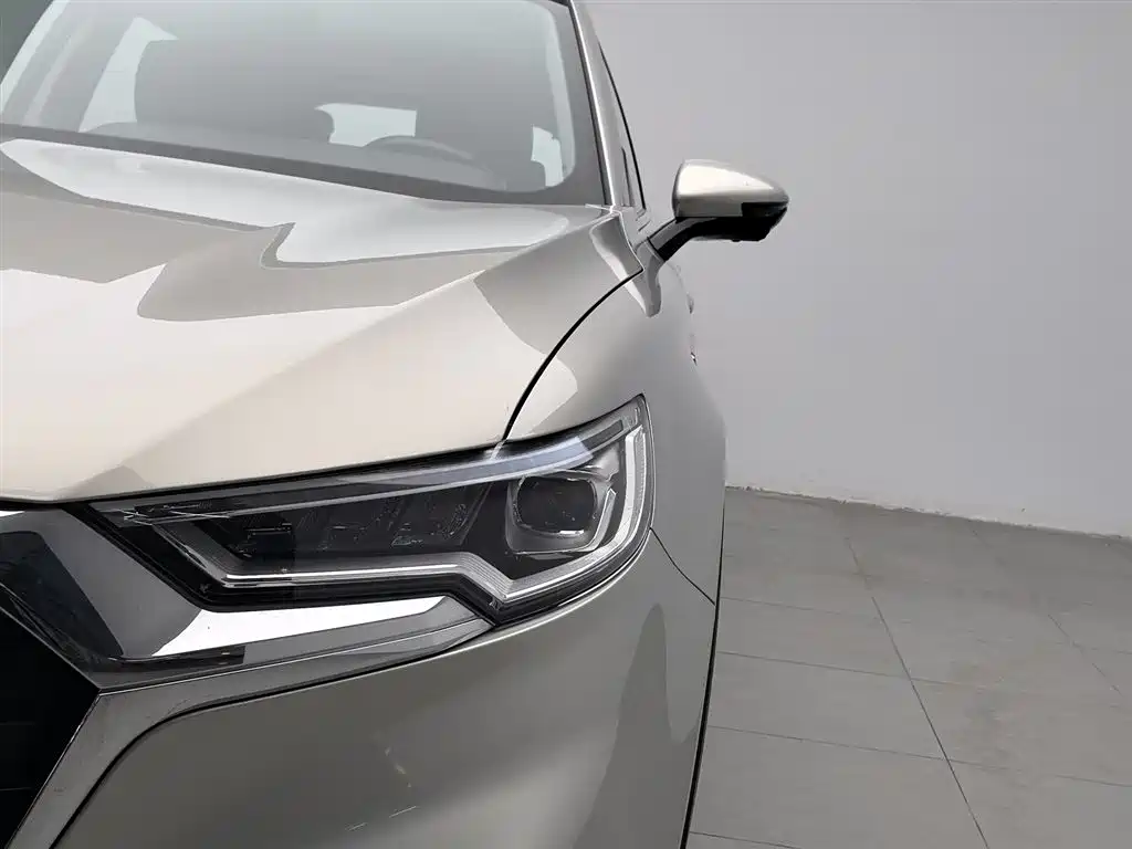 Hongqi HS5 2019 2.0T Smart Connect Enjoy Edition фото 7