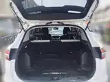 Фото 10 - Geely Coolray