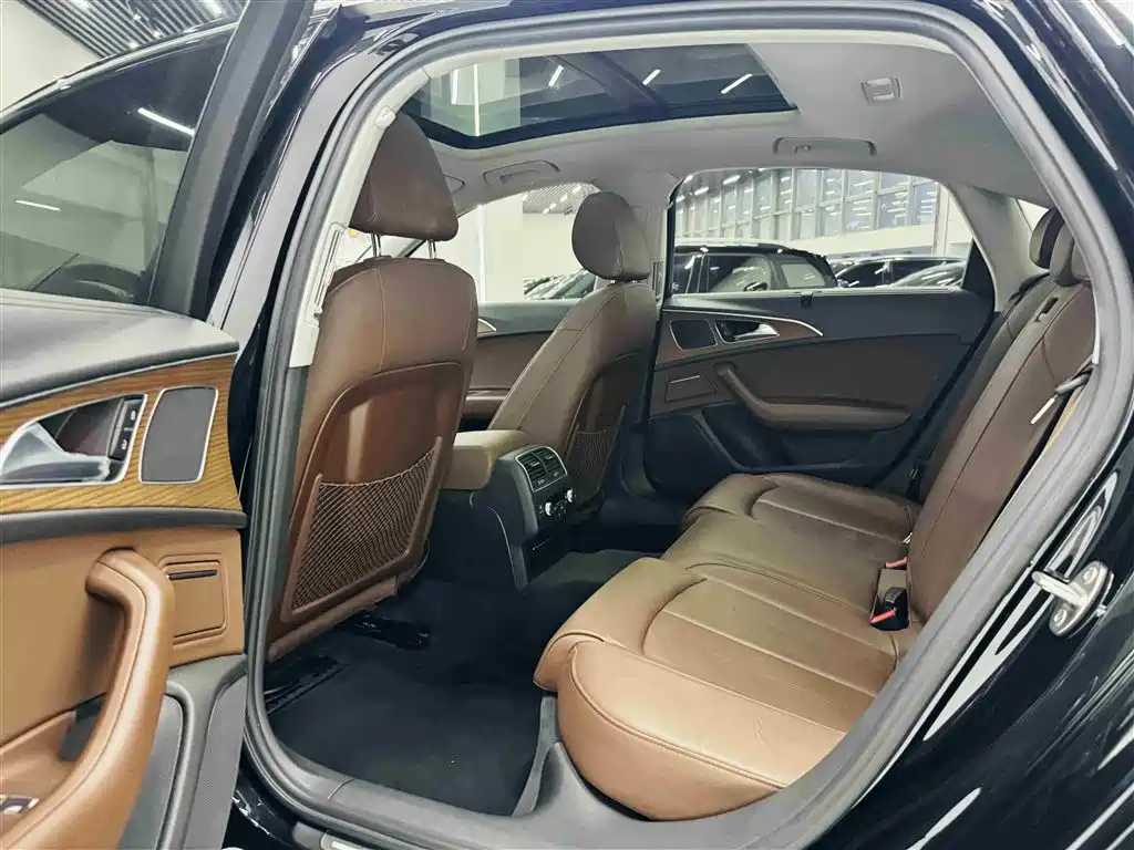 Audi A6L 2018 30th Anniversary 30 FSI Style фото 19