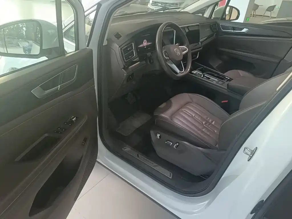 Фото 16 - Volkswagen Viloran