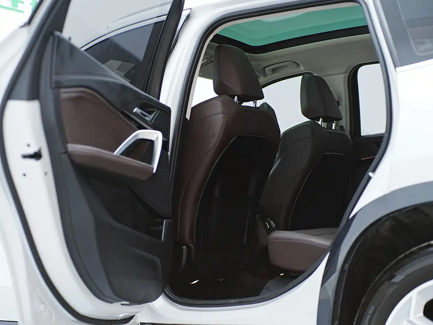 BMW X1 2023 sDrive20Li X Design Package фото 21