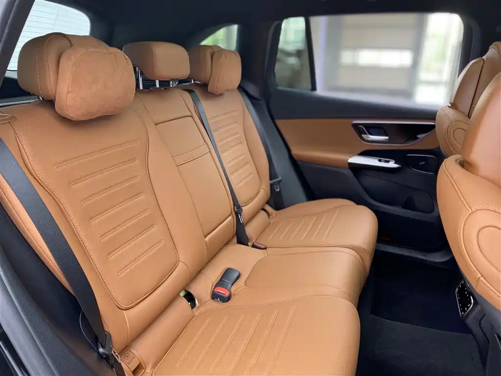 Mercedes-Benz GLC 2025 Model Year GLC 260 L 4MATIC Dynamic фото 11