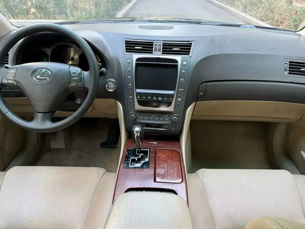 Lexus GS 2007 2005 300