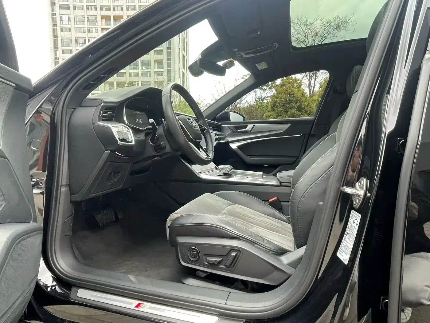 Audi A6L 2022 45 TFSI Premium Dynamic фото 4