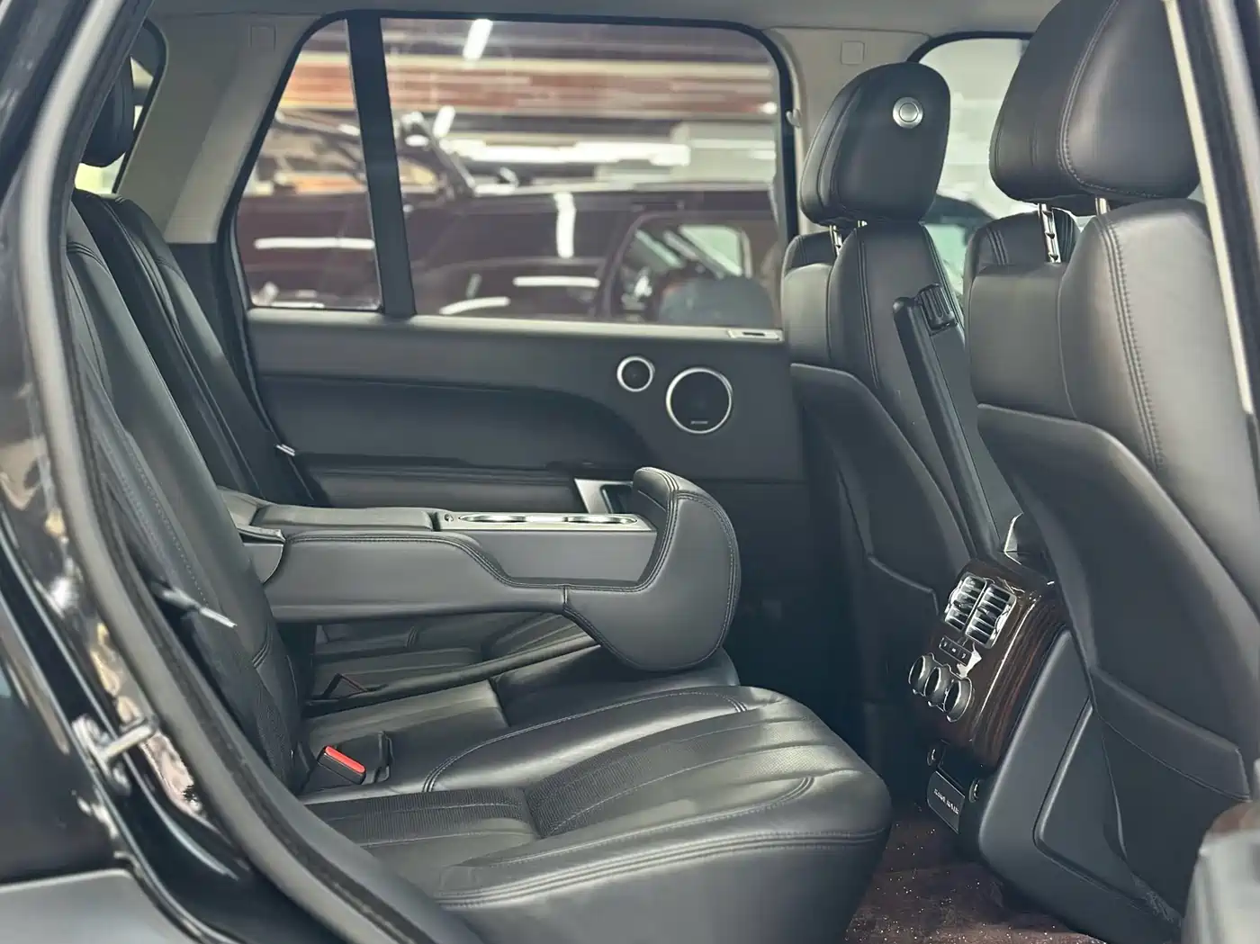 Land Rover Range Rover 2017 3.0 SC V6 Vogue фото 8