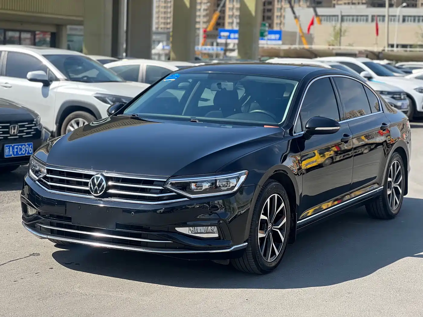 Volkswagen Magotan 2023 2 Million Units Commemorative Edition 280TSI DSG Comfort