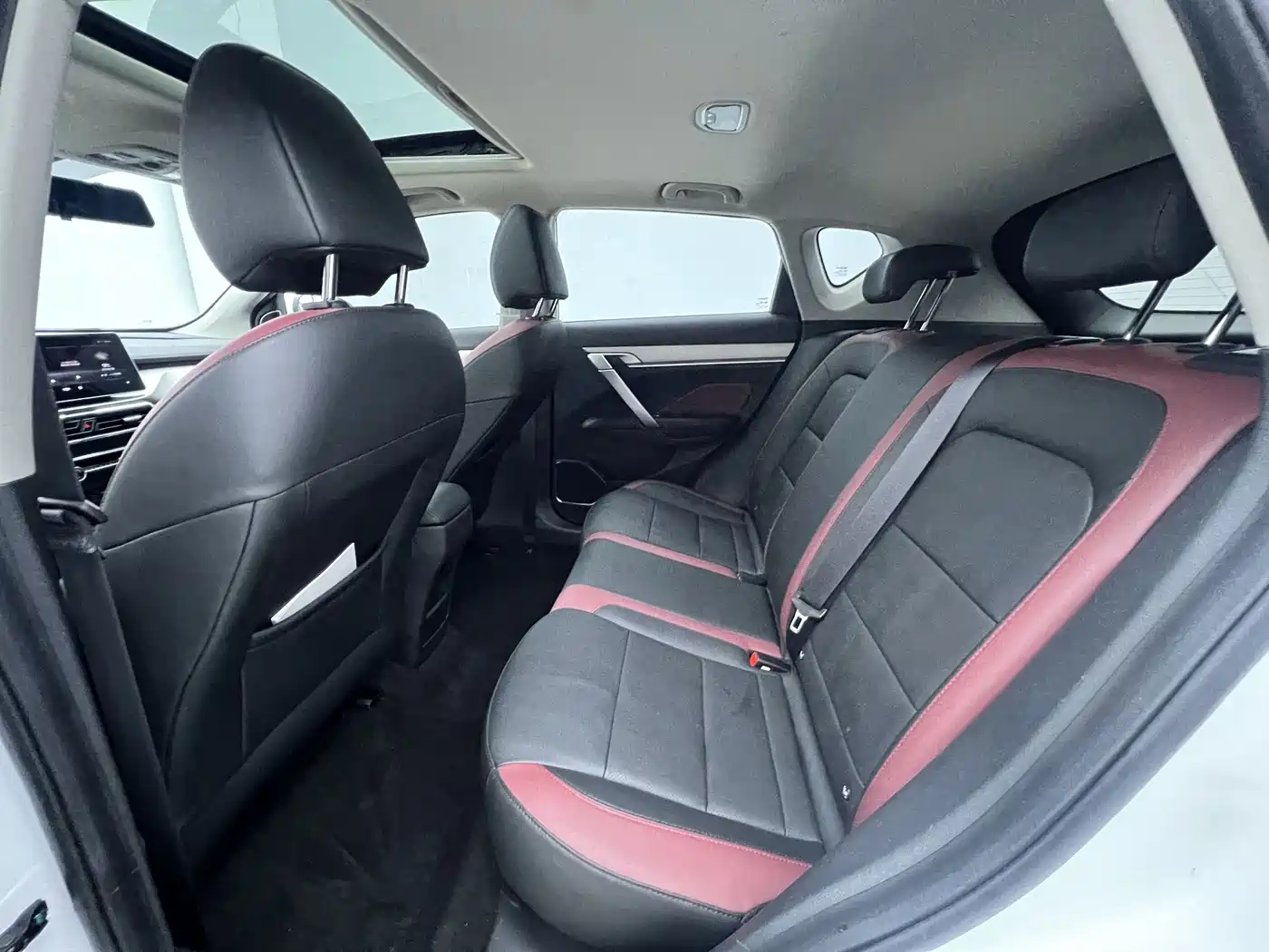 GEELY AUTOMOBILE BINYUE