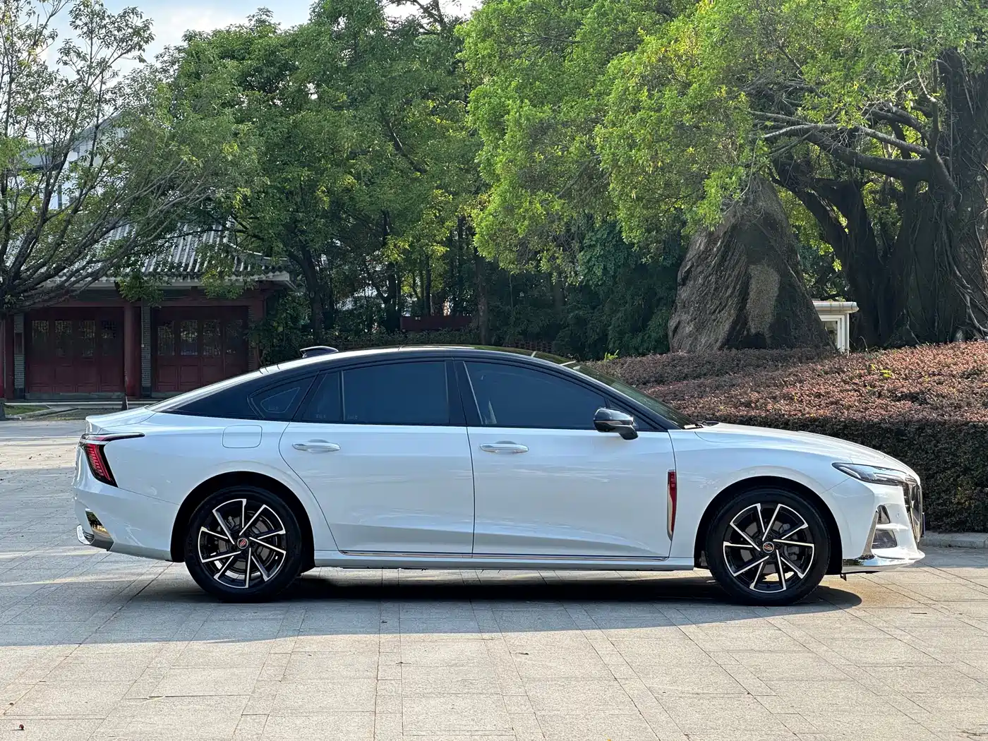 Hongqi H6 2025 2025 Model 2.0T Beauty Edition