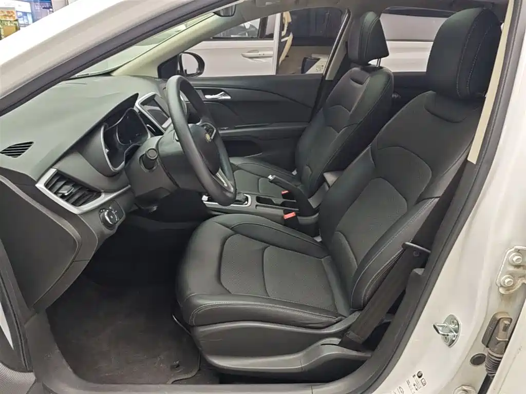 Chevrolet Cavalier 2018 320 Auto Joy Edition фото 15