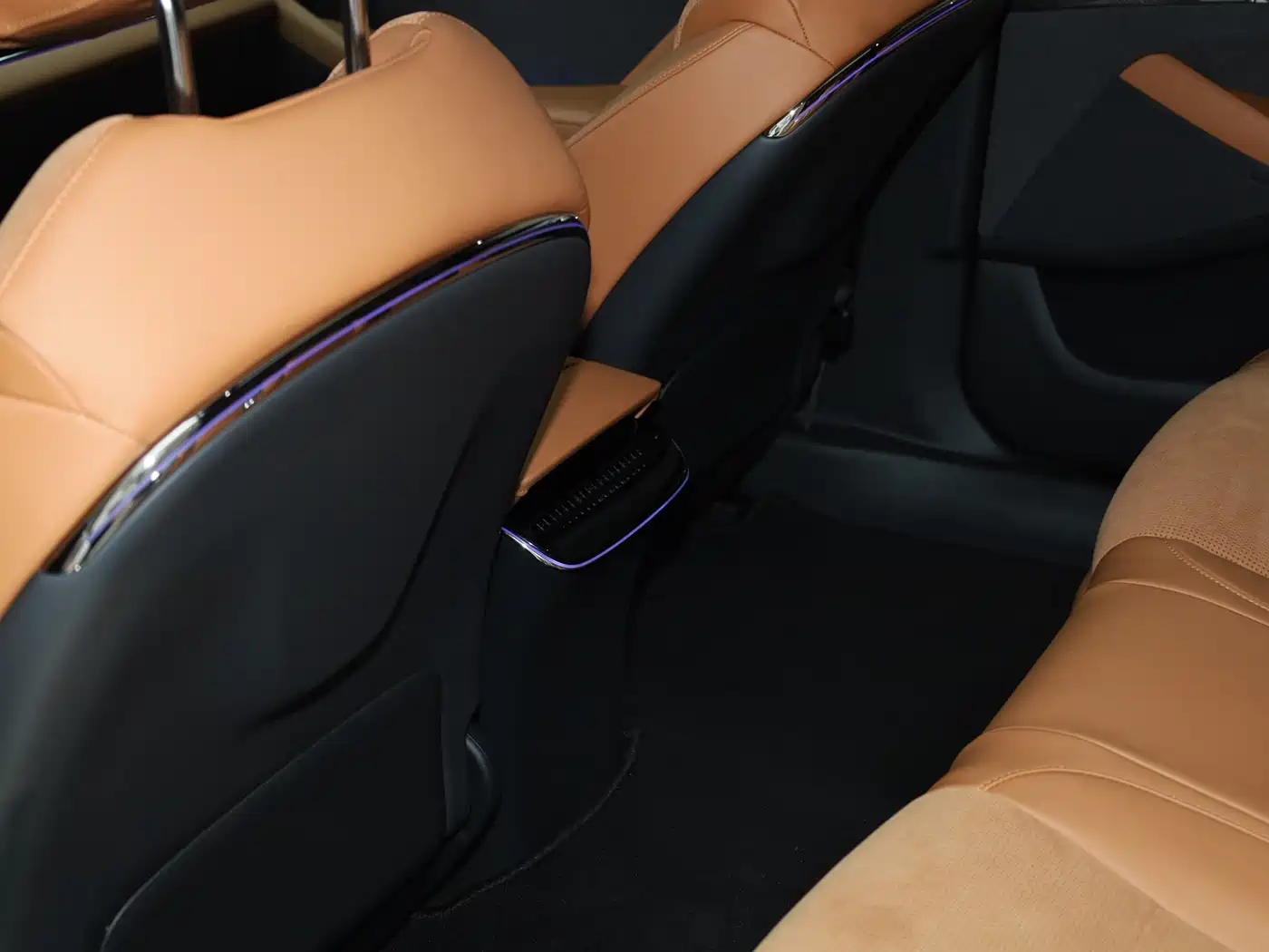 Voyah Auto VOYAH Zhuiguang 2024 PHEV AWD Ultra Long Range Flagship фото 18