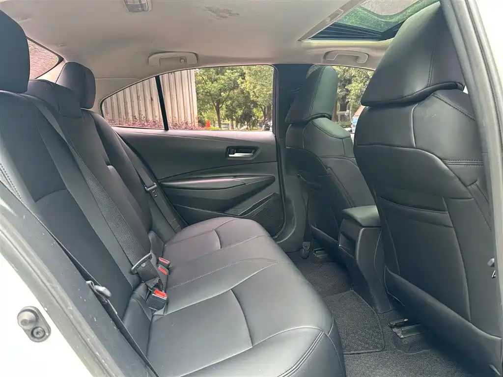 Toyota Corolla 2019 1.2T S-CVT GL-i Elite Edition фото 13