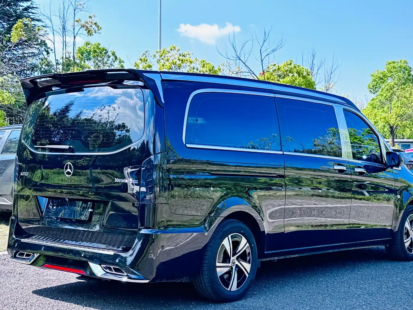 MERCEDES-BENZ VITO