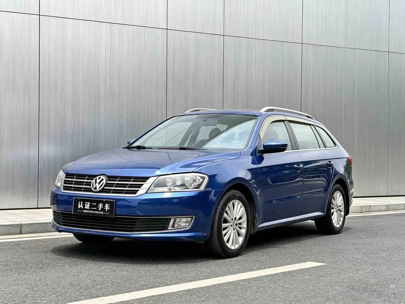 Volkswagen Lavida Tour 2013 1.4TSI Automatic Comfort