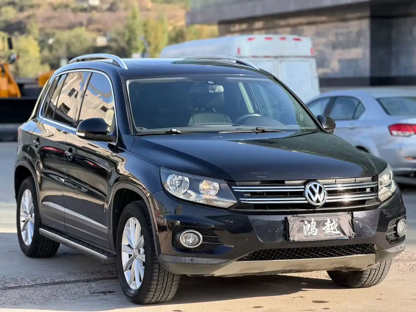 Volkswagen Tiguan 2012 2.0TSI Comfort фото 2