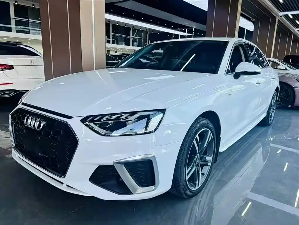 Audi A4L 2020 40 TFSI Fashion Dynamic Edition