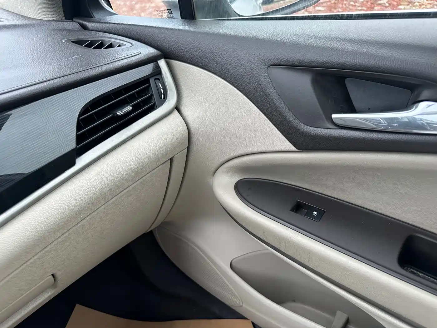 Buick Verano 2015 Sedan 15S Automatic Progressive фото 10