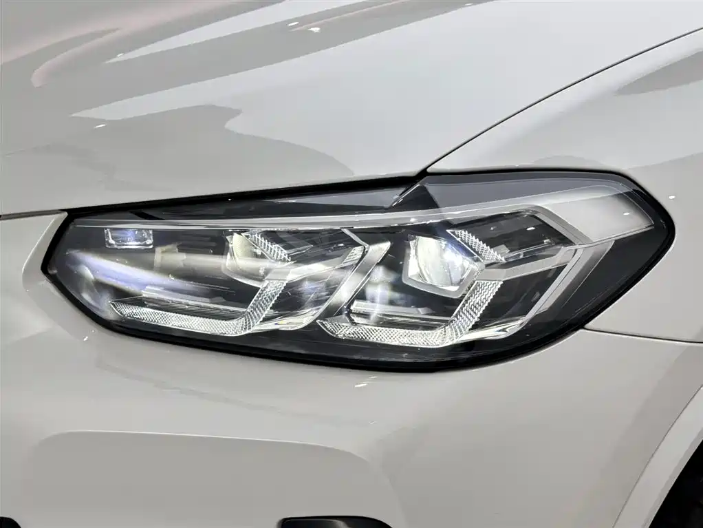 BMW X3 2022 Facelift xDrive30i Leading M Shadow Edition фото 19