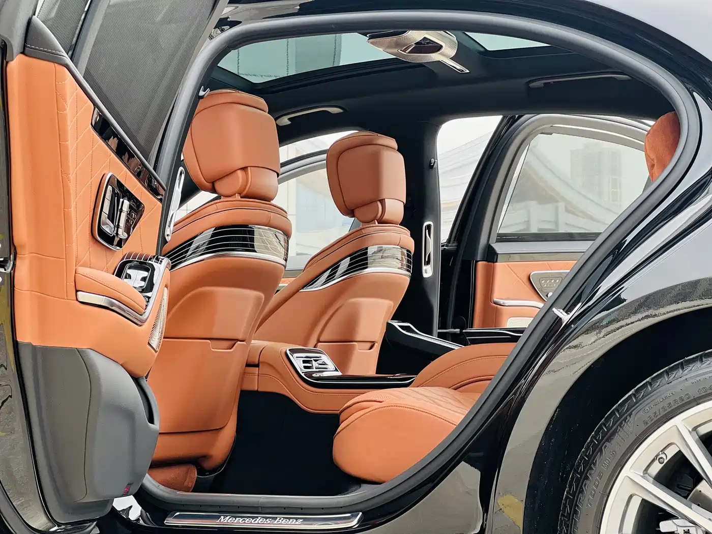 Mercedes-Benz S-Class 2023 Model S 500 L 4MATIC фото 6