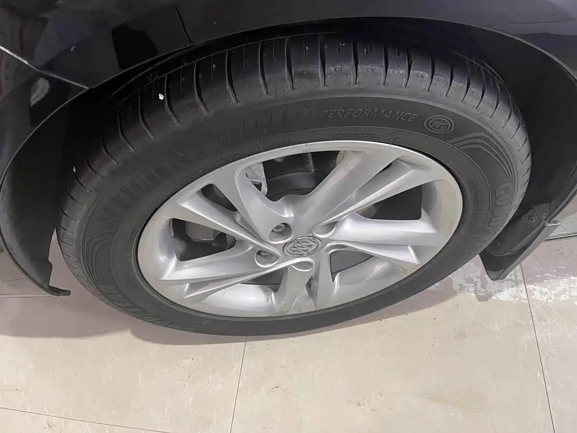 Buick Regal 2020 552T Elite фото 5