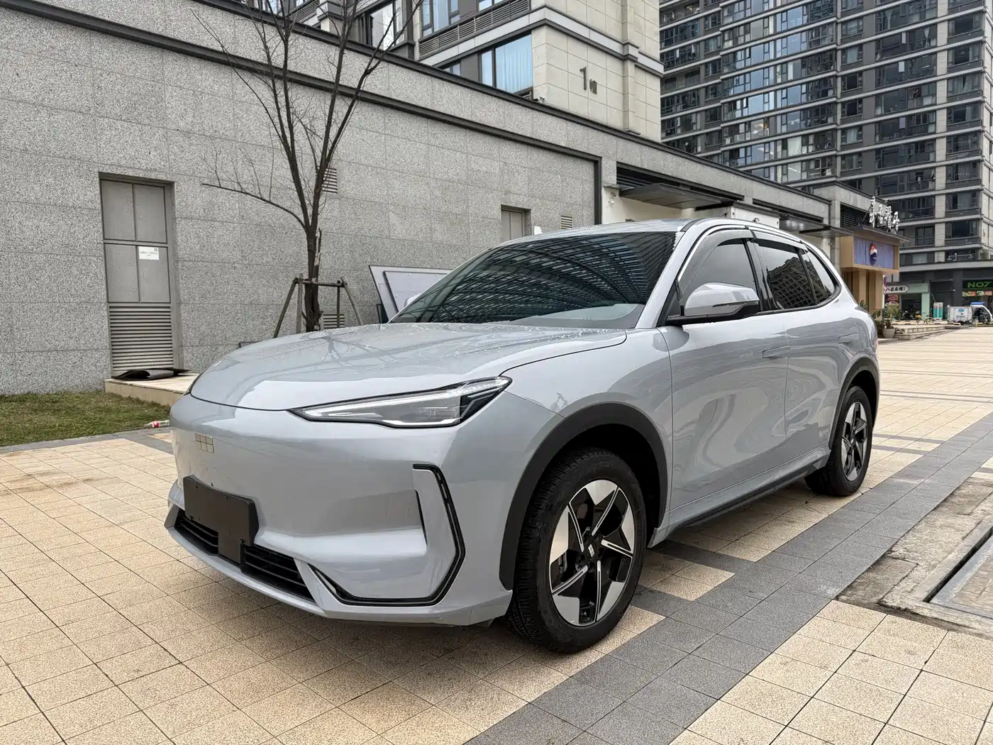 GEELY GALAXY GALAXY E5