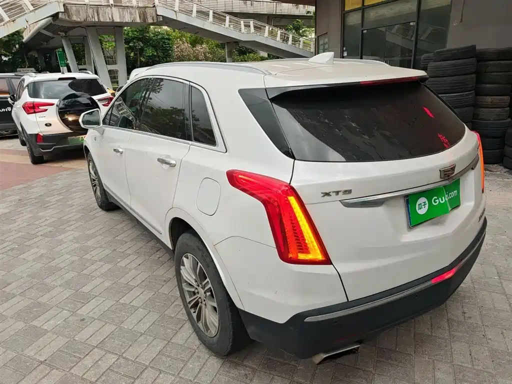 Cadillac XT5 2018 25T Luxury фото 5