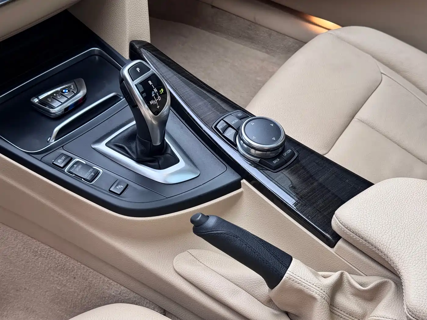 BMW 3 Series GT 2016 328i Design Package фото 13
