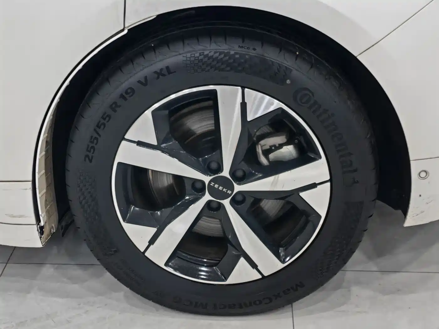 ZEEKR EXTREME KRYPTON 001