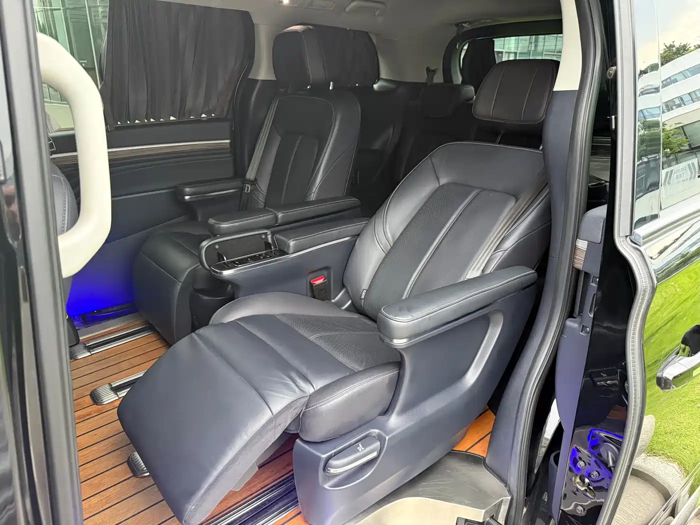 GAC Trumpchi Trumpchi M8 2021 Leading Show Series 390T Prestige Edition фото 13